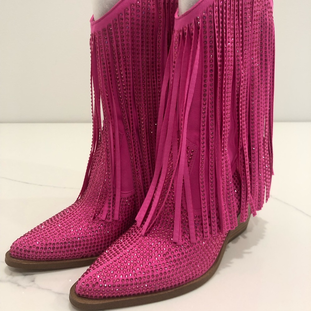 Jessica Simpson “Paredisa” Pink Fringe Heeled Boots. BRAND NEW. NEVER WORN.